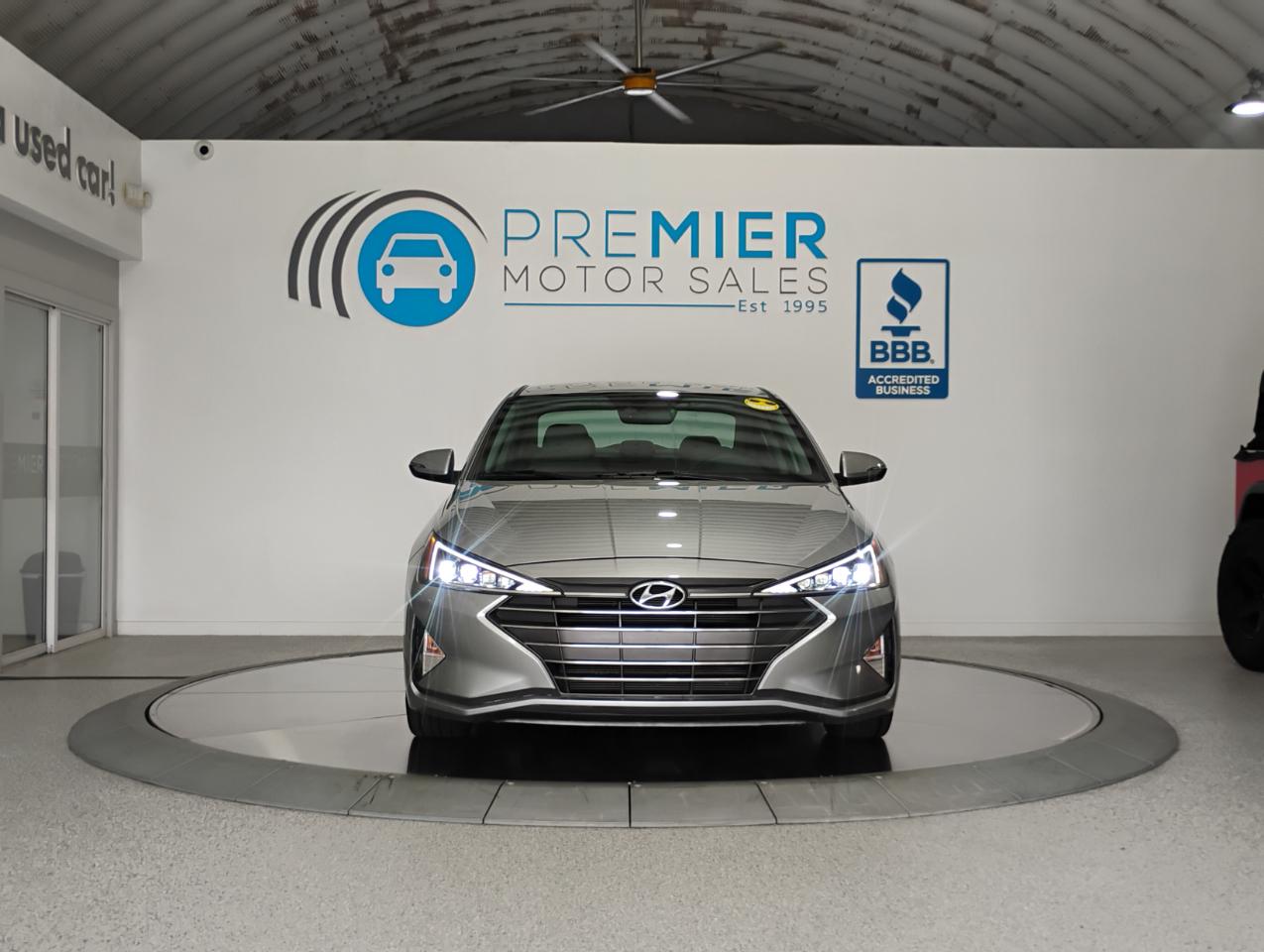Hyundai Elantra Limited 2020