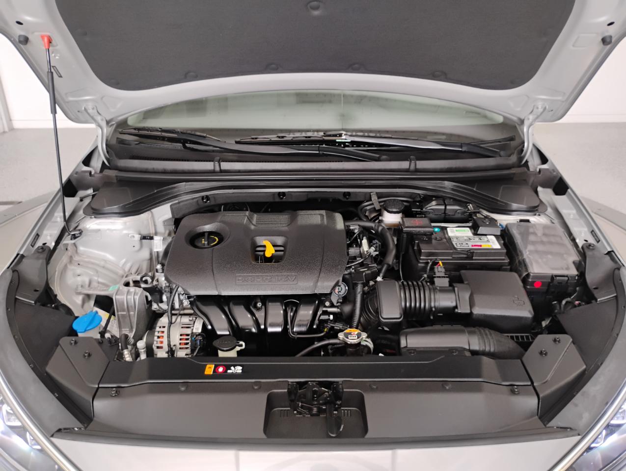 Hyundai Elantra Limited 2020