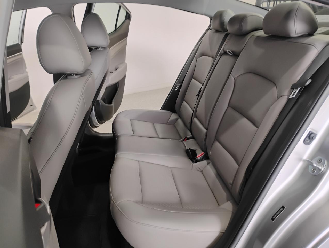 Hyundai Elantra Limited 2020