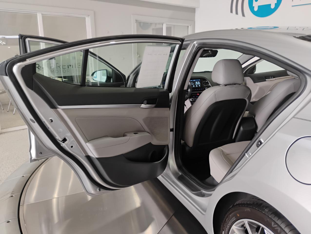 Hyundai Elantra Limited 2020