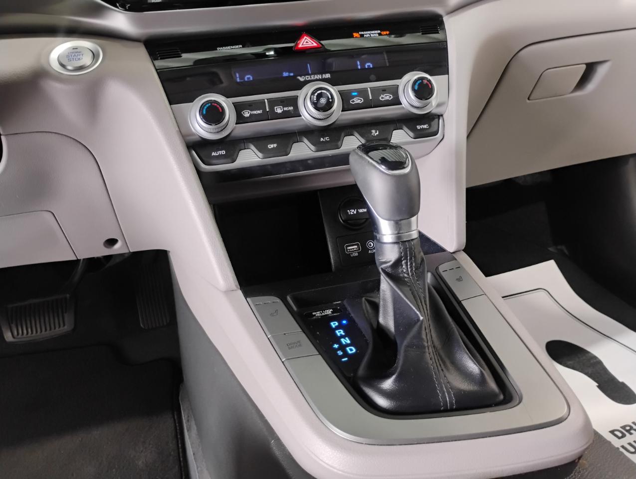 Hyundai Elantra Limited 2020