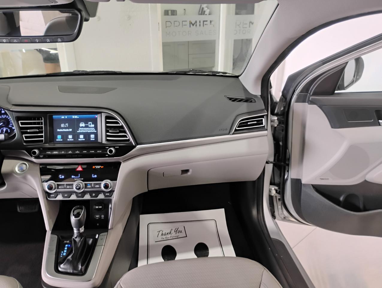 Hyundai Elantra Limited 2020