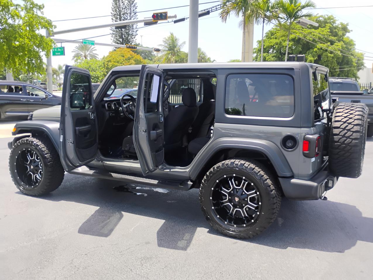 Jeep Wrangler Unlimited Sport S 2020