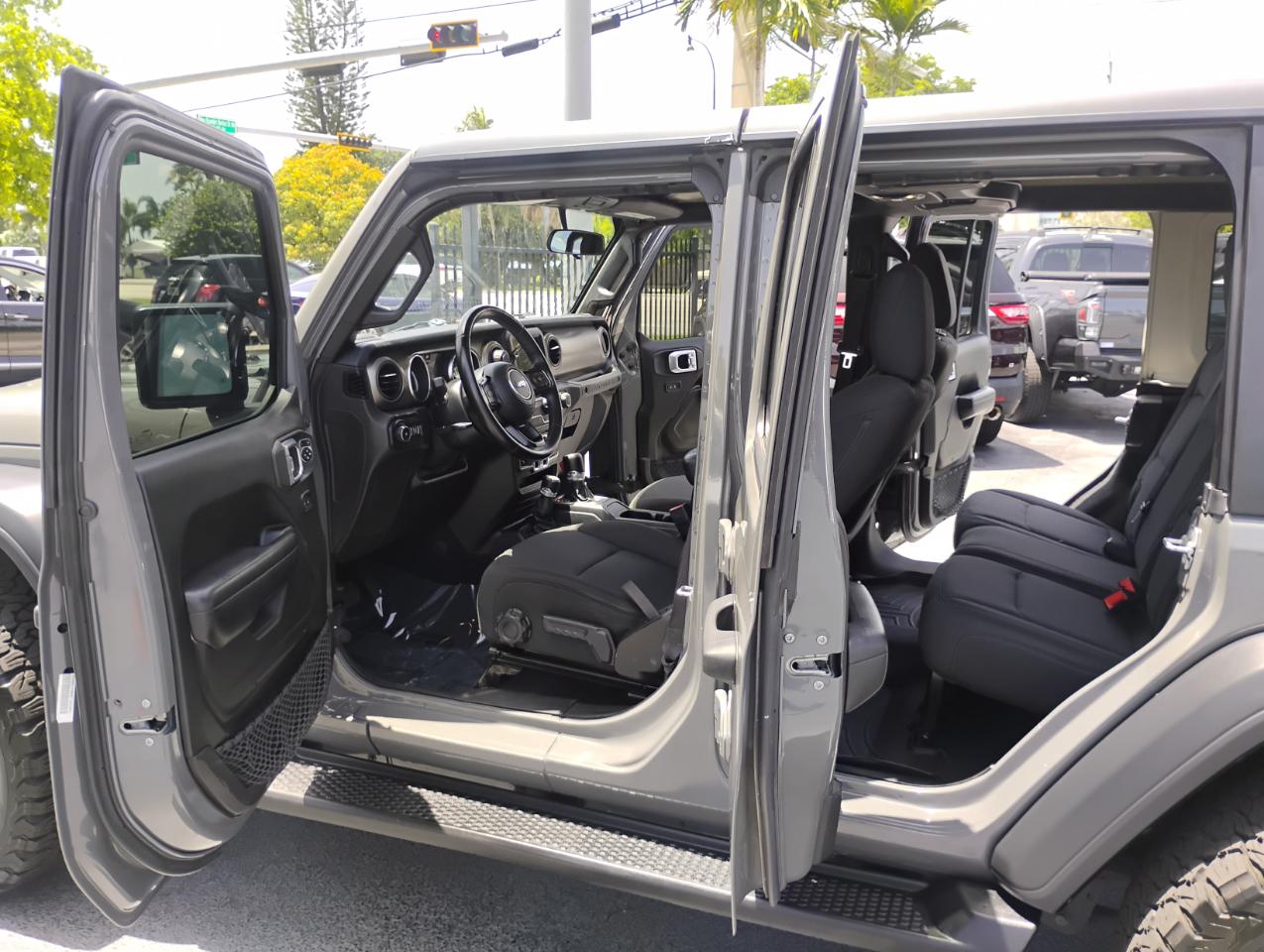 Jeep Wrangler Unlimited Sport S 2020