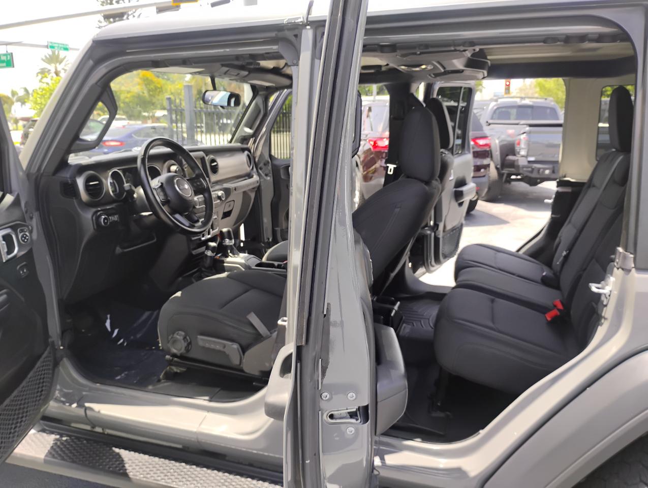 Jeep Wrangler Unlimited Sport S 2020