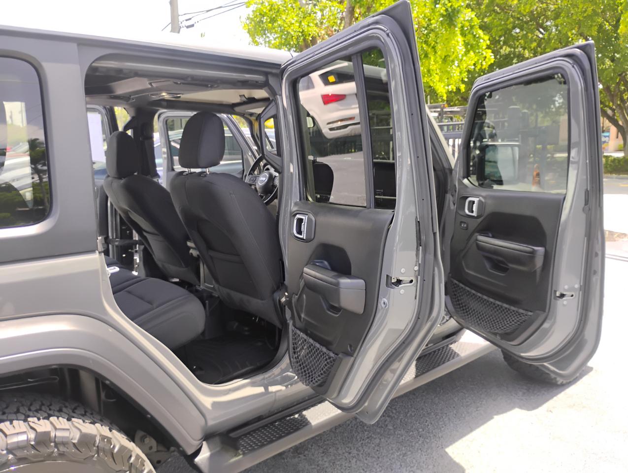 Jeep Wrangler Unlimited Sport S 2020