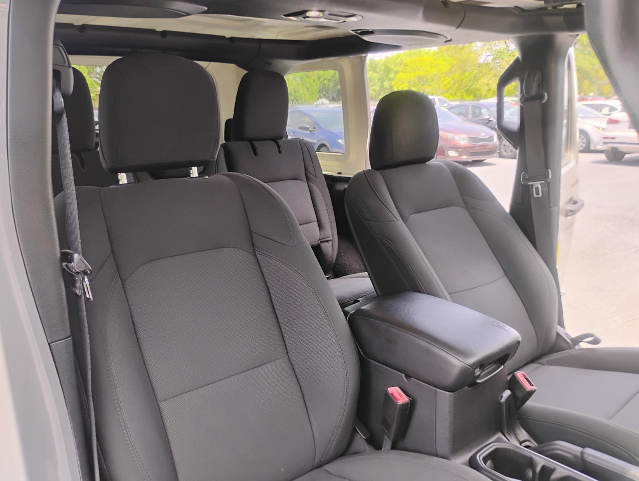 Jeep Wrangler Unlimited Sport S 2020