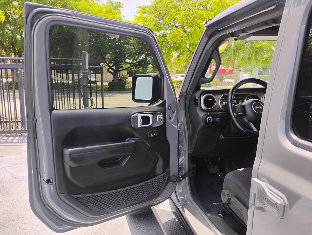Jeep Wrangler Unlimited Sport S 2020