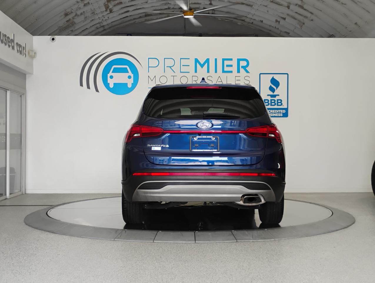 Hyundai Santa Fe SE 2021