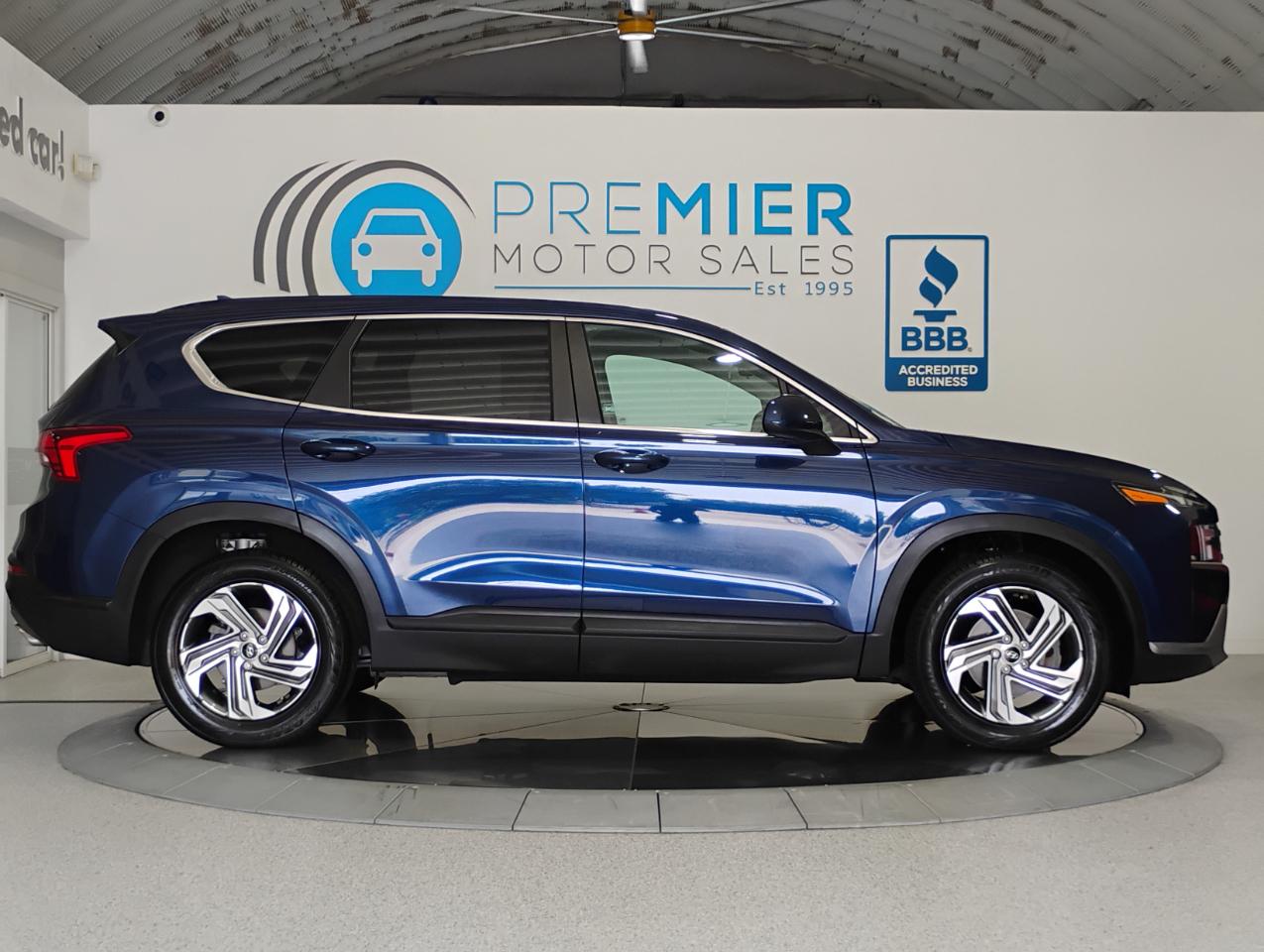 Hyundai Santa Fe SE 2021