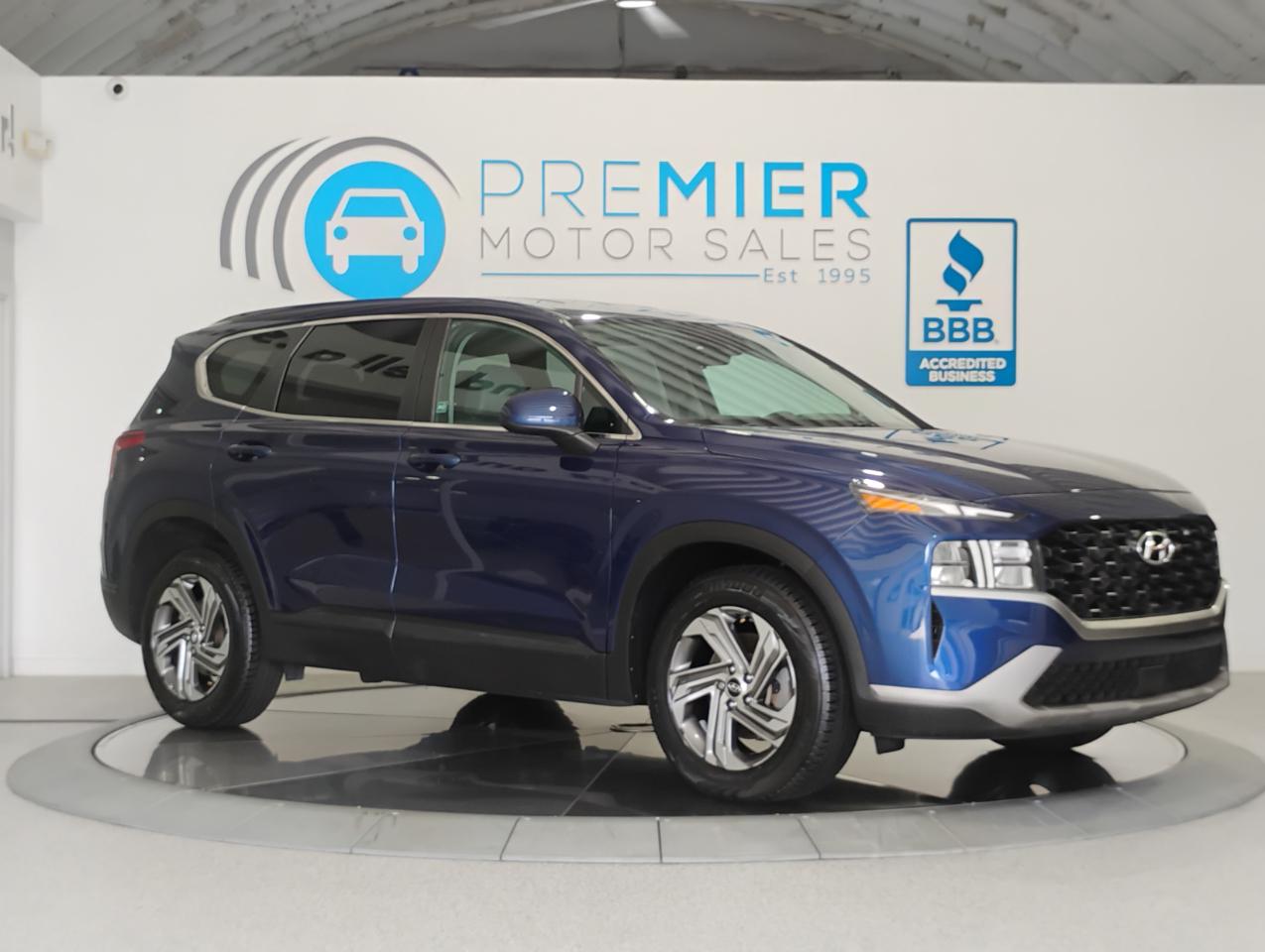 Hyundai Santa Fe SE 2021