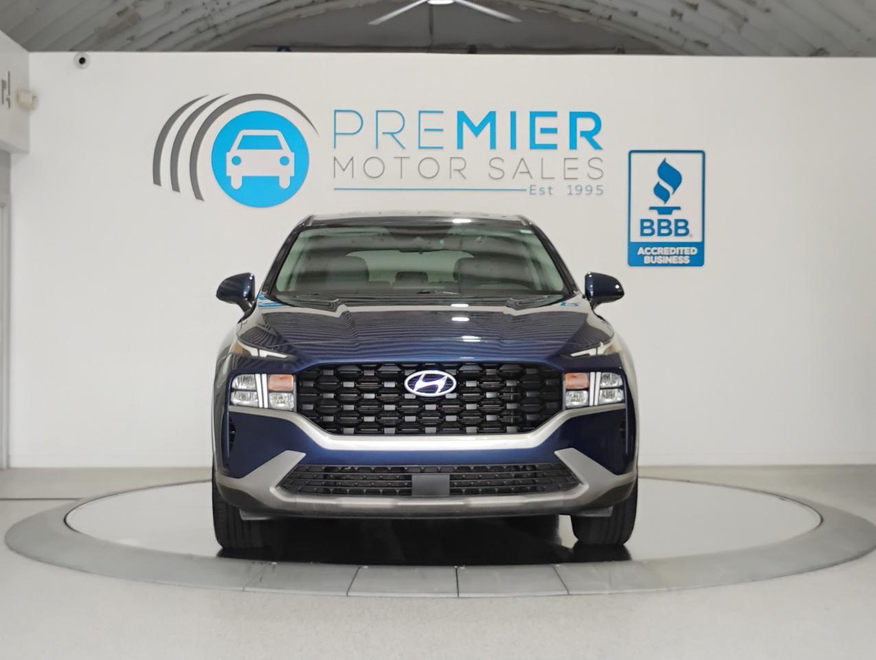 Hyundai Santa Fe SE 2021