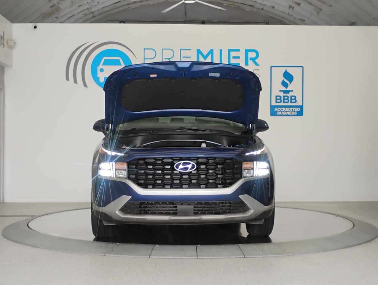 Hyundai Santa Fe SE 2021