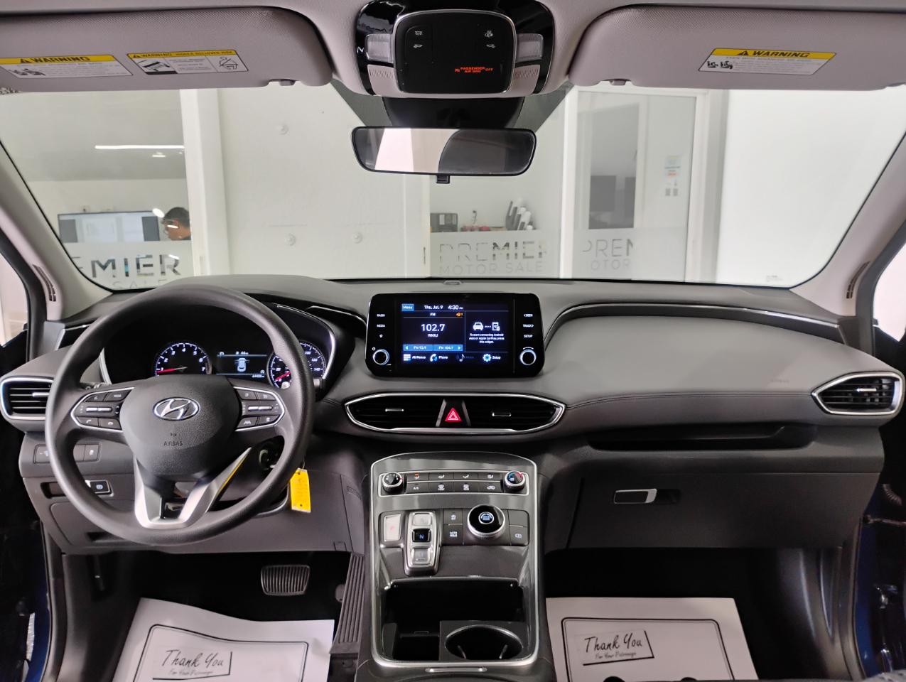 Hyundai Santa Fe SE 2021