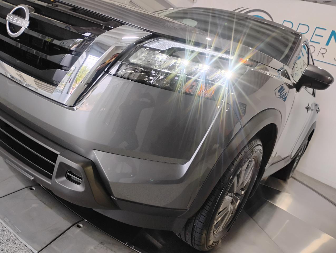 Nissan Pathfinder SV 2025