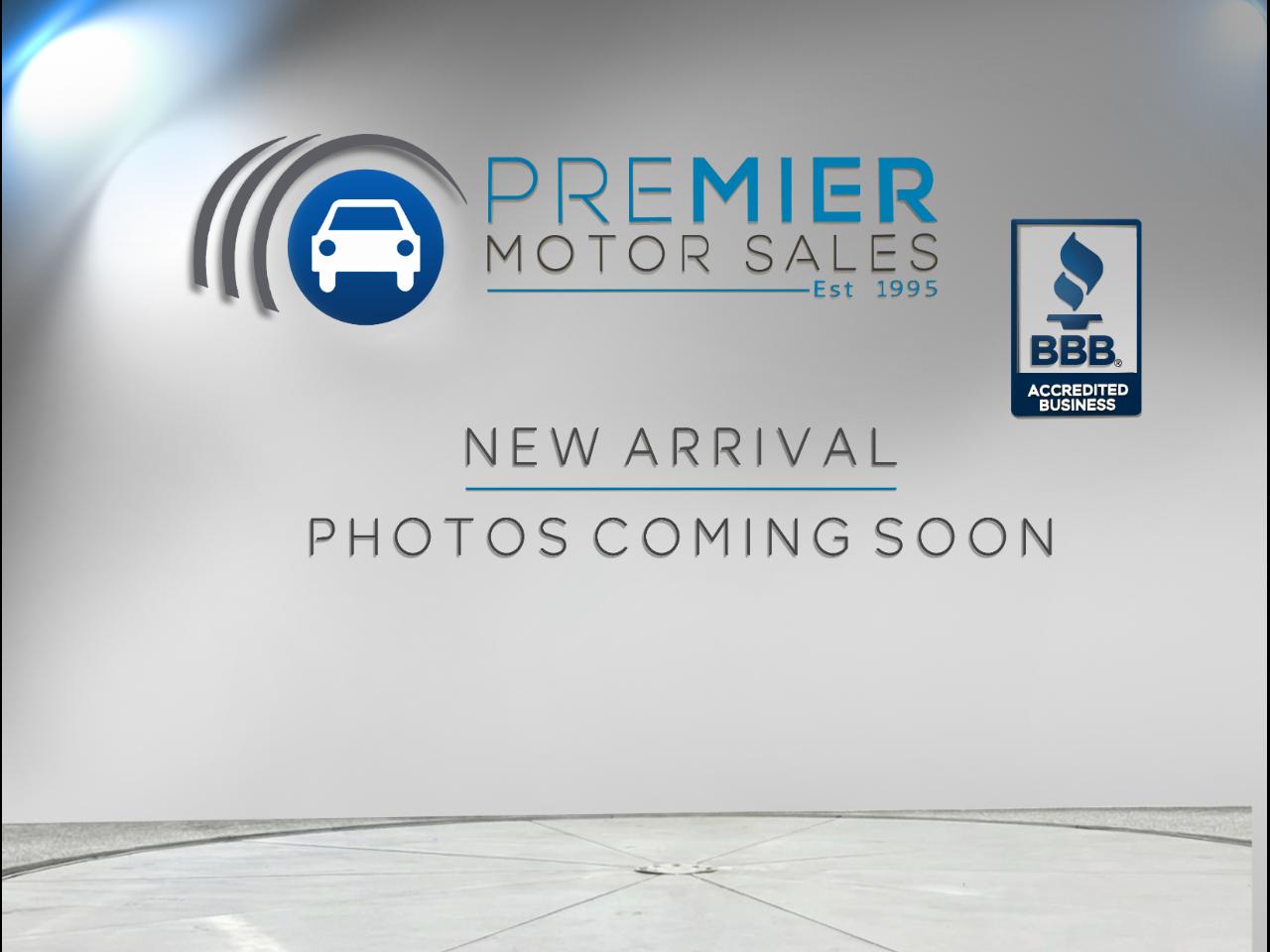 RAM 1500 Classic Tradesman Crew Cab SWB 2WD 2022