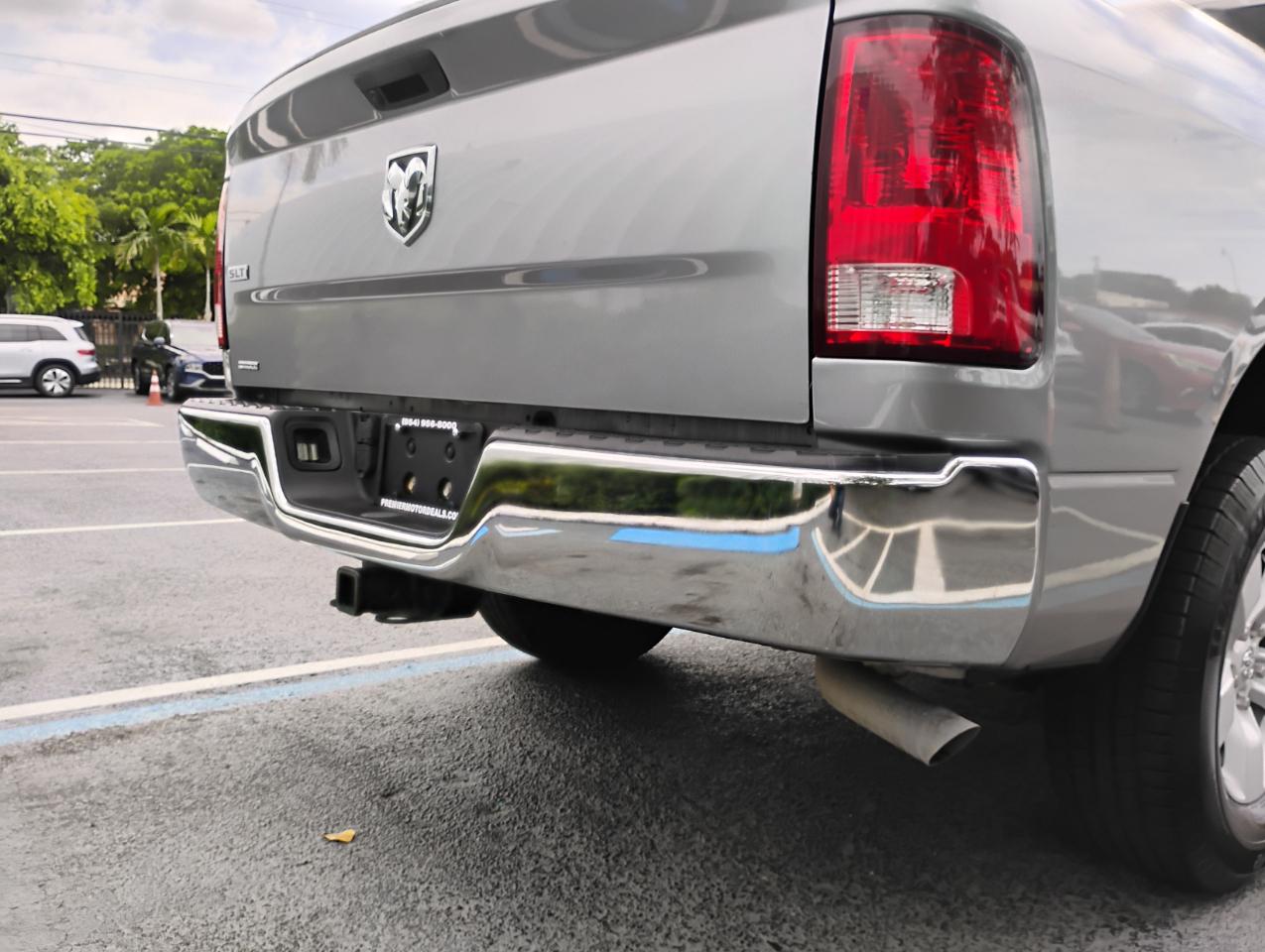 RAM 1500 Classic Tradesman Crew Cab SWB 2WD 2022