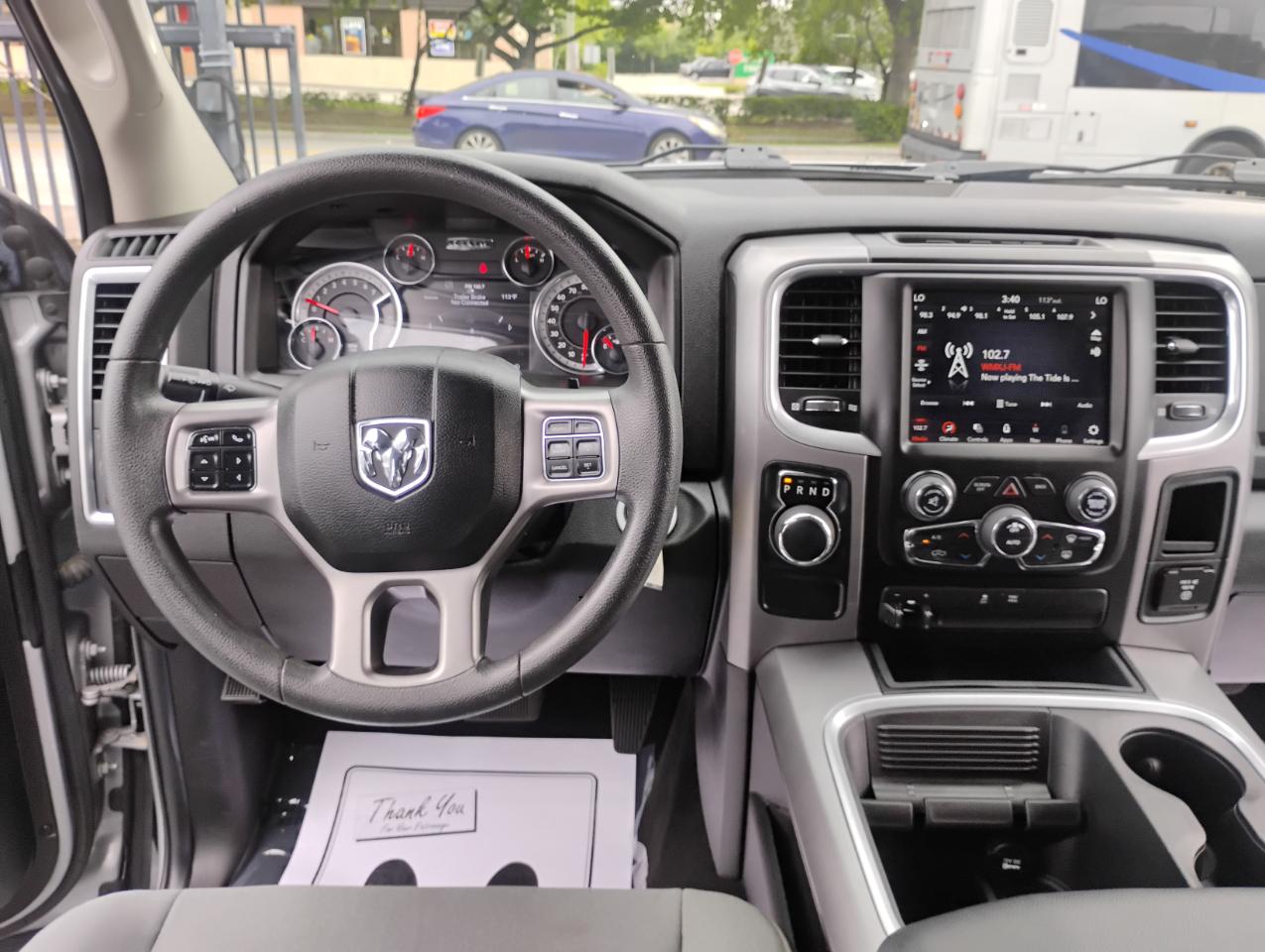 RAM 1500 Classic Tradesman Crew Cab SWB 2WD 2022