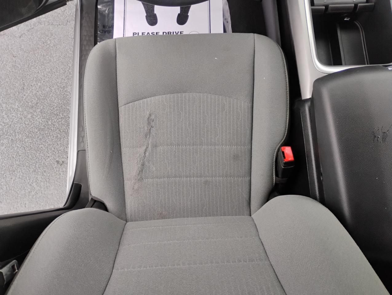 RAM 1500 Classic Tradesman Crew Cab SWB 2WD 2022