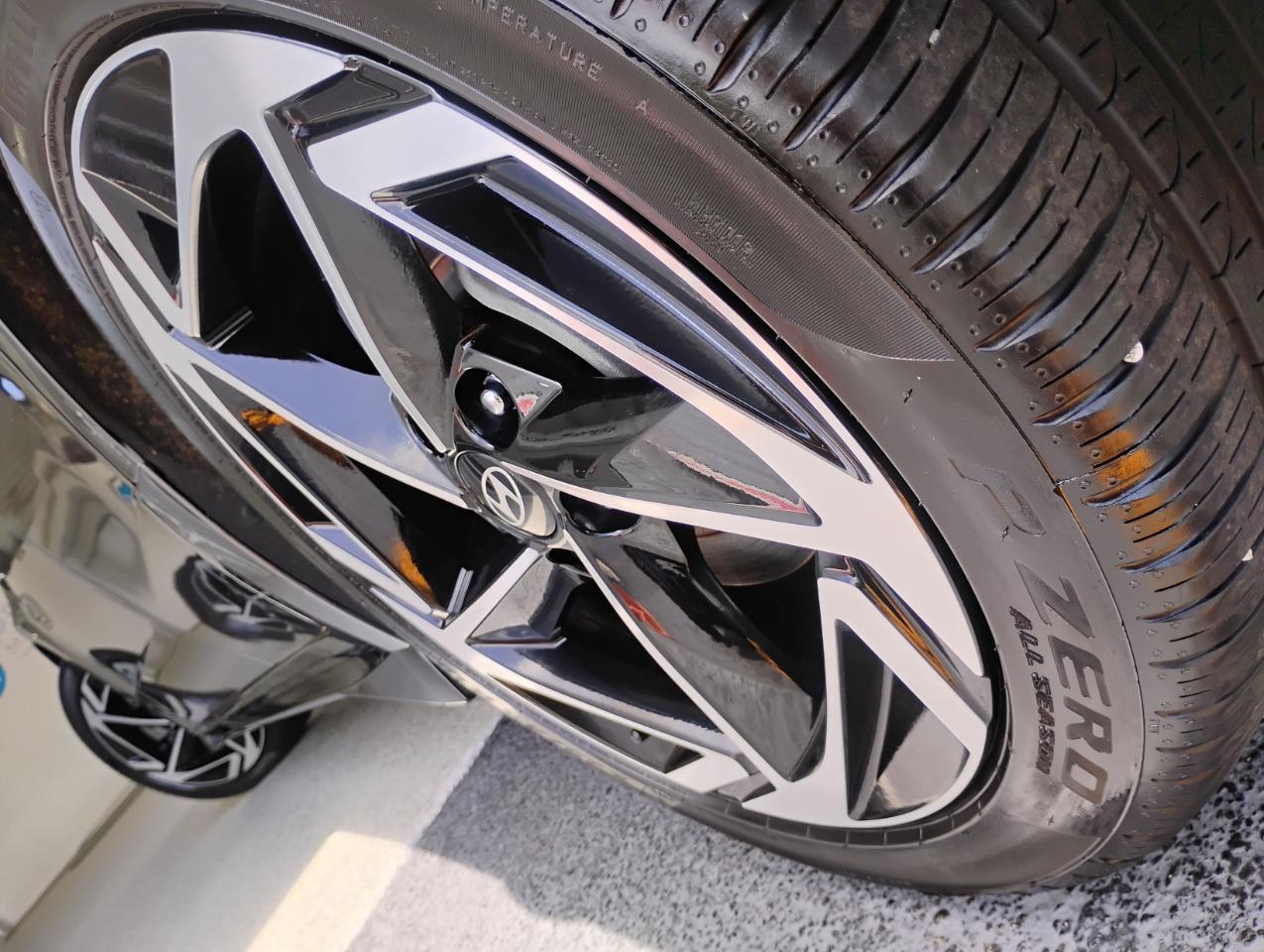 Hyundai Sonata SEL 2024