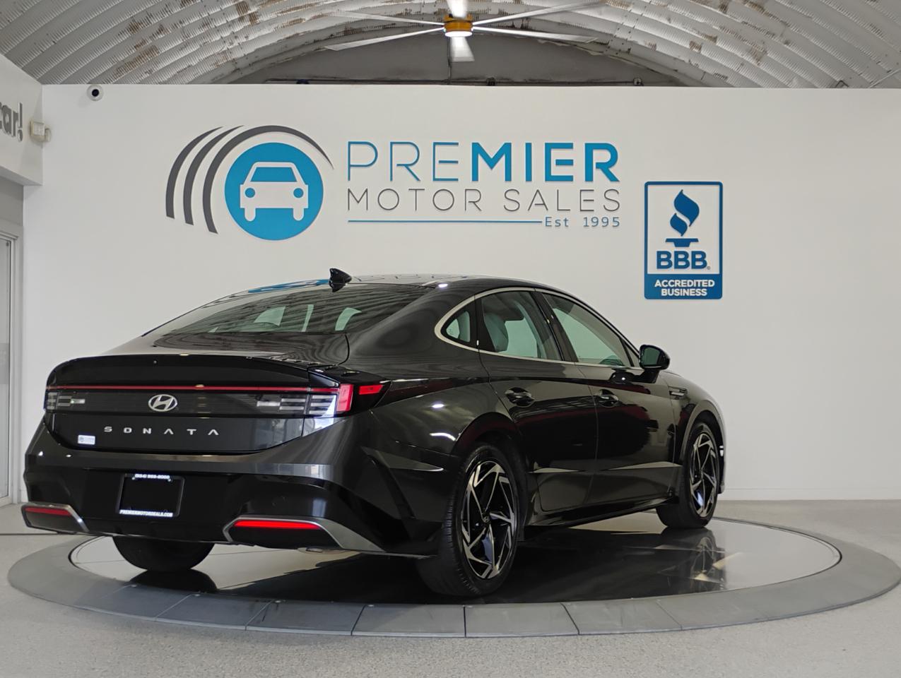 Hyundai Sonata SEL 2024