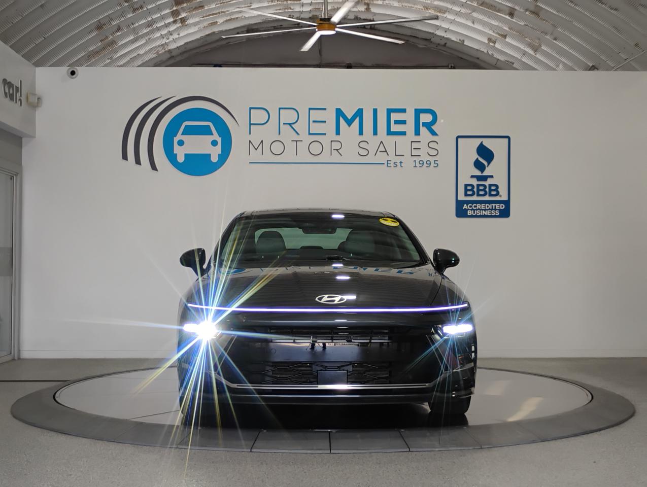 Hyundai Sonata SEL 2024