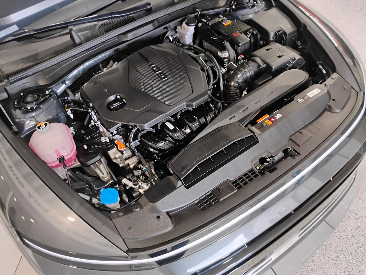 Hyundai Sonata SEL 2024