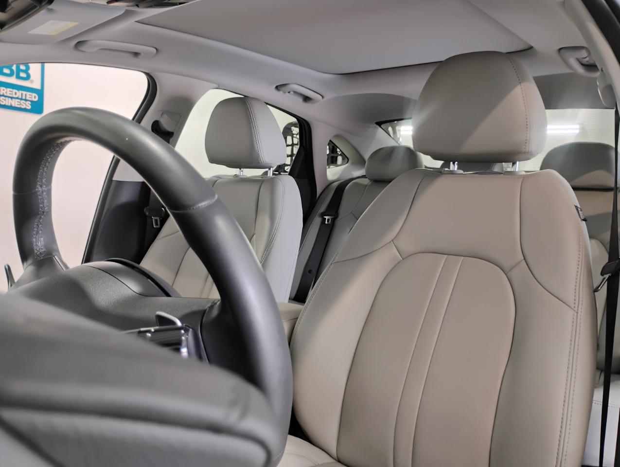 Hyundai Sonata SEL 2024