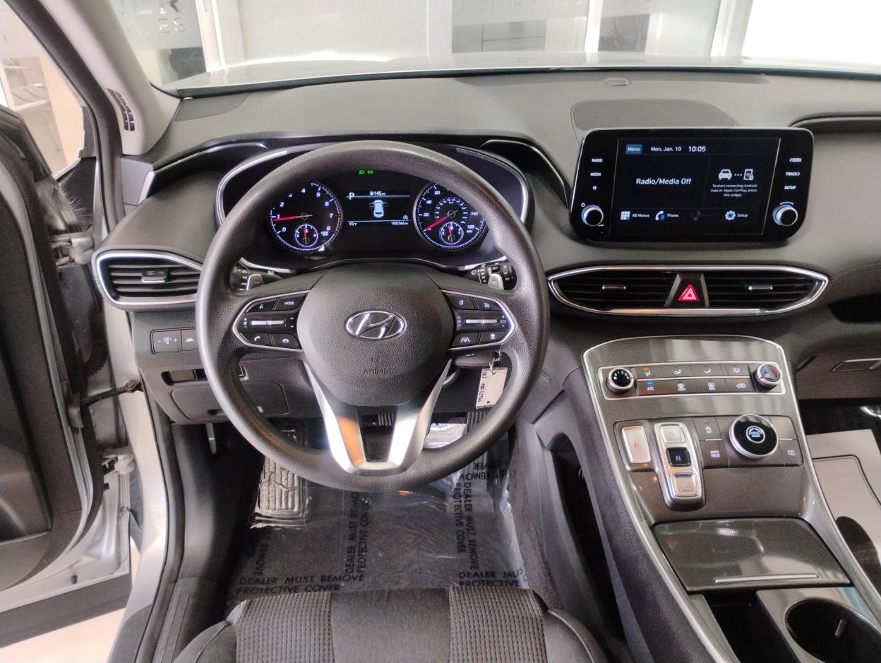 Hyundai Santa Fe SE 2021