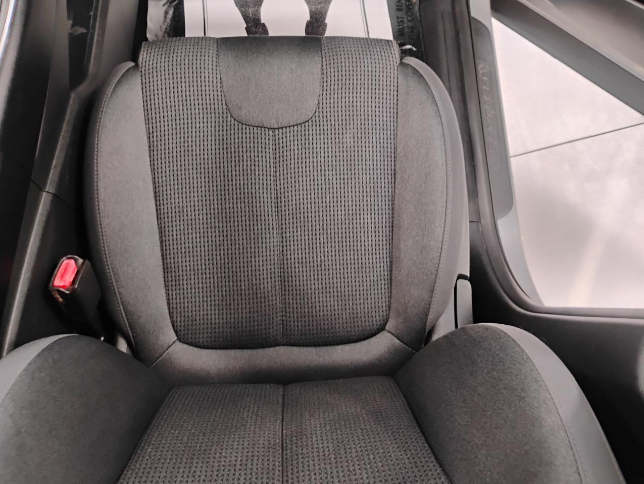 Hyundai Santa Fe SE 2021