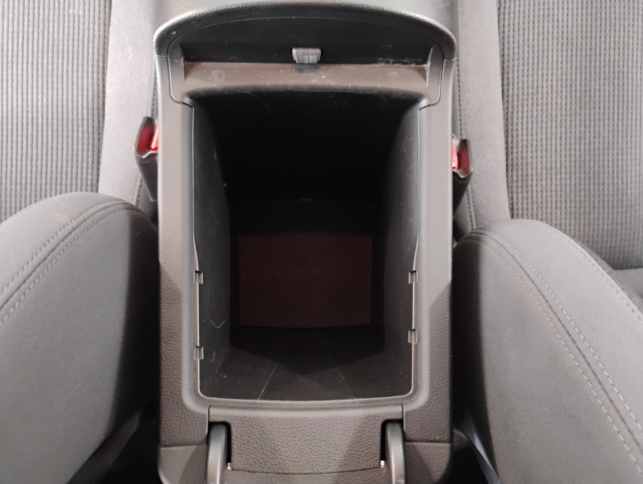 Hyundai Santa Fe SE 2021