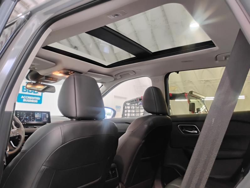 Nissan Rogue Platinum 2024