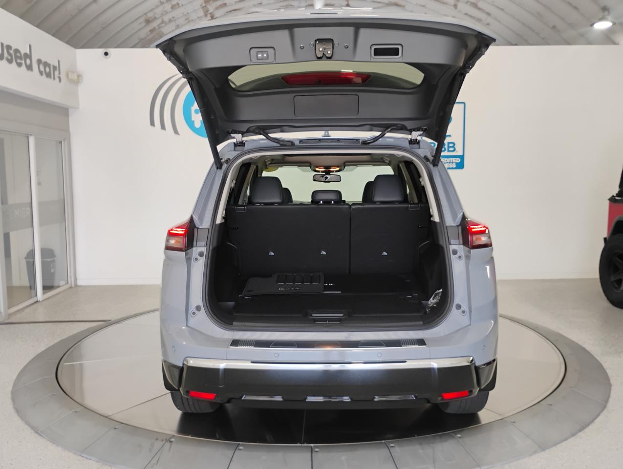 Nissan Rogue Platinum 2024