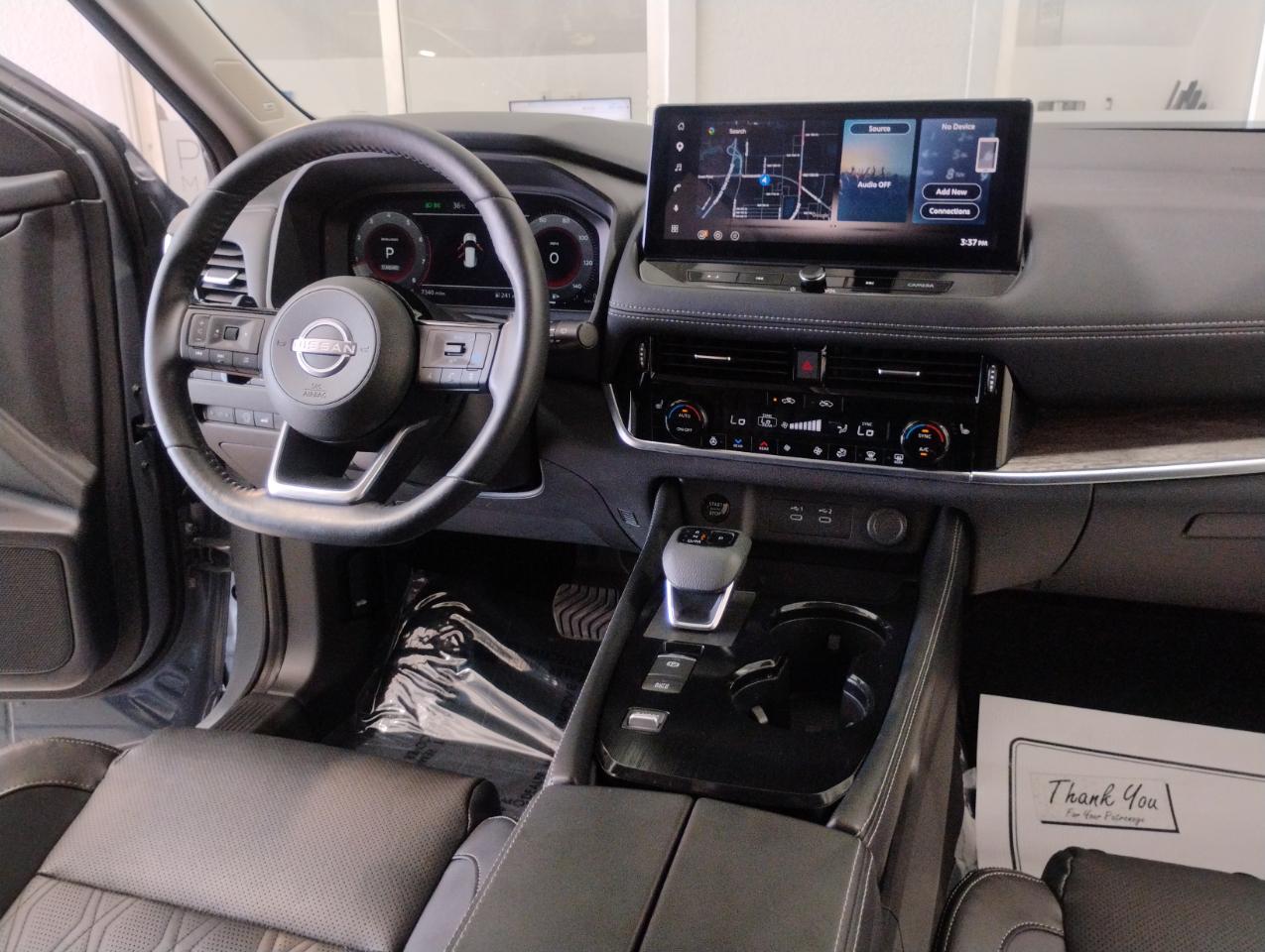Nissan Rogue Platinum 2024