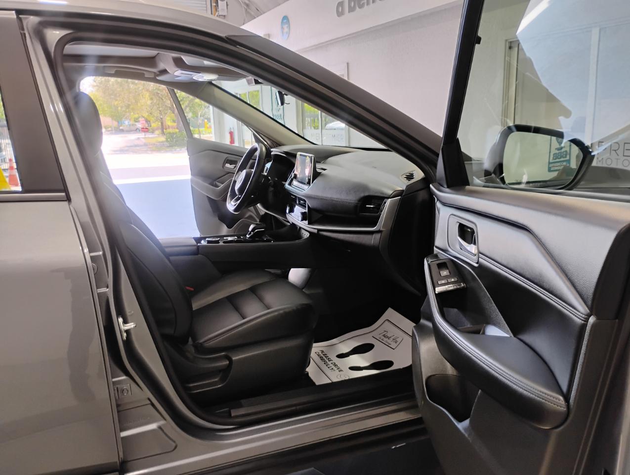 Nissan Rogue SV AWD 2024