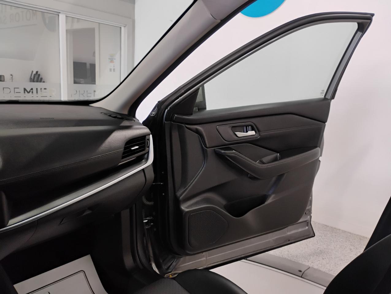 Nissan Rogue SV AWD 2024
