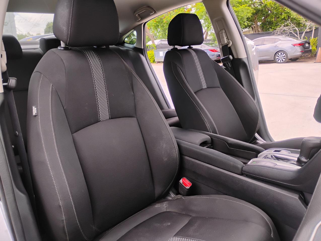 Honda Civic LX Sedan CVT 2017