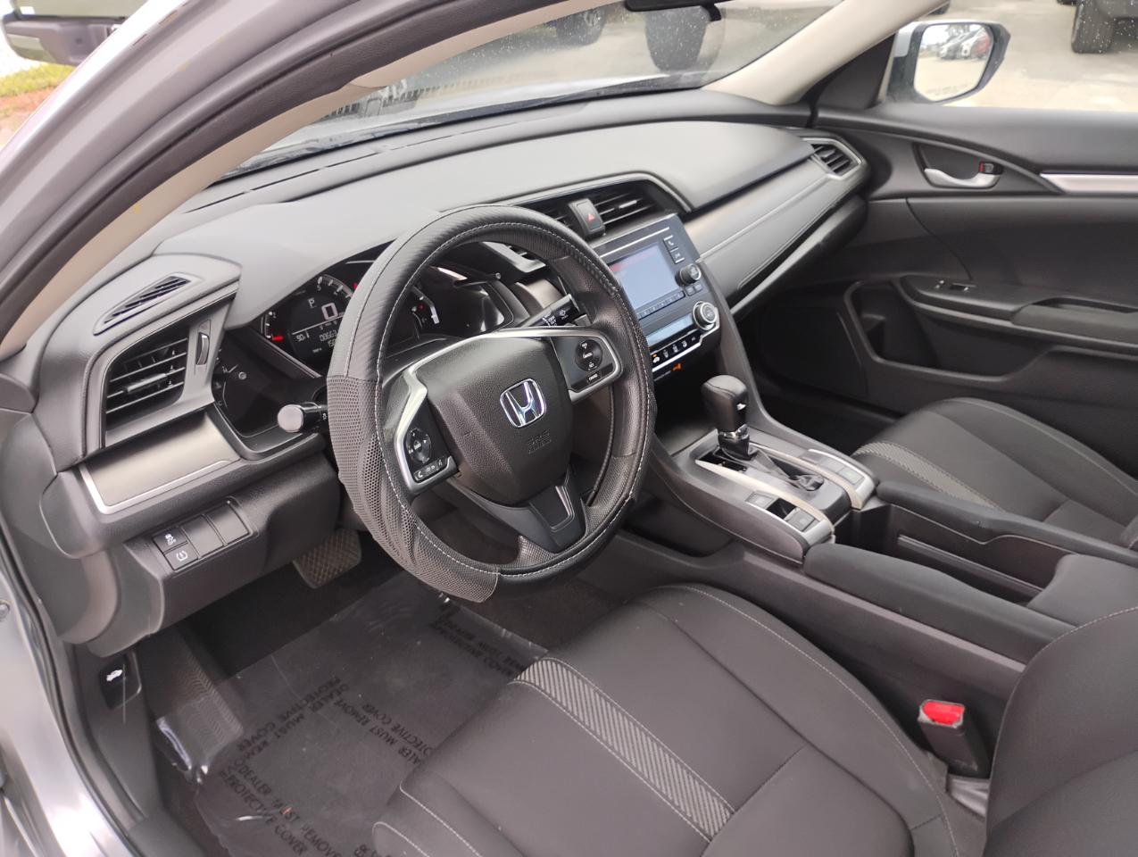 Honda Civic LX Sedan CVT 2017
