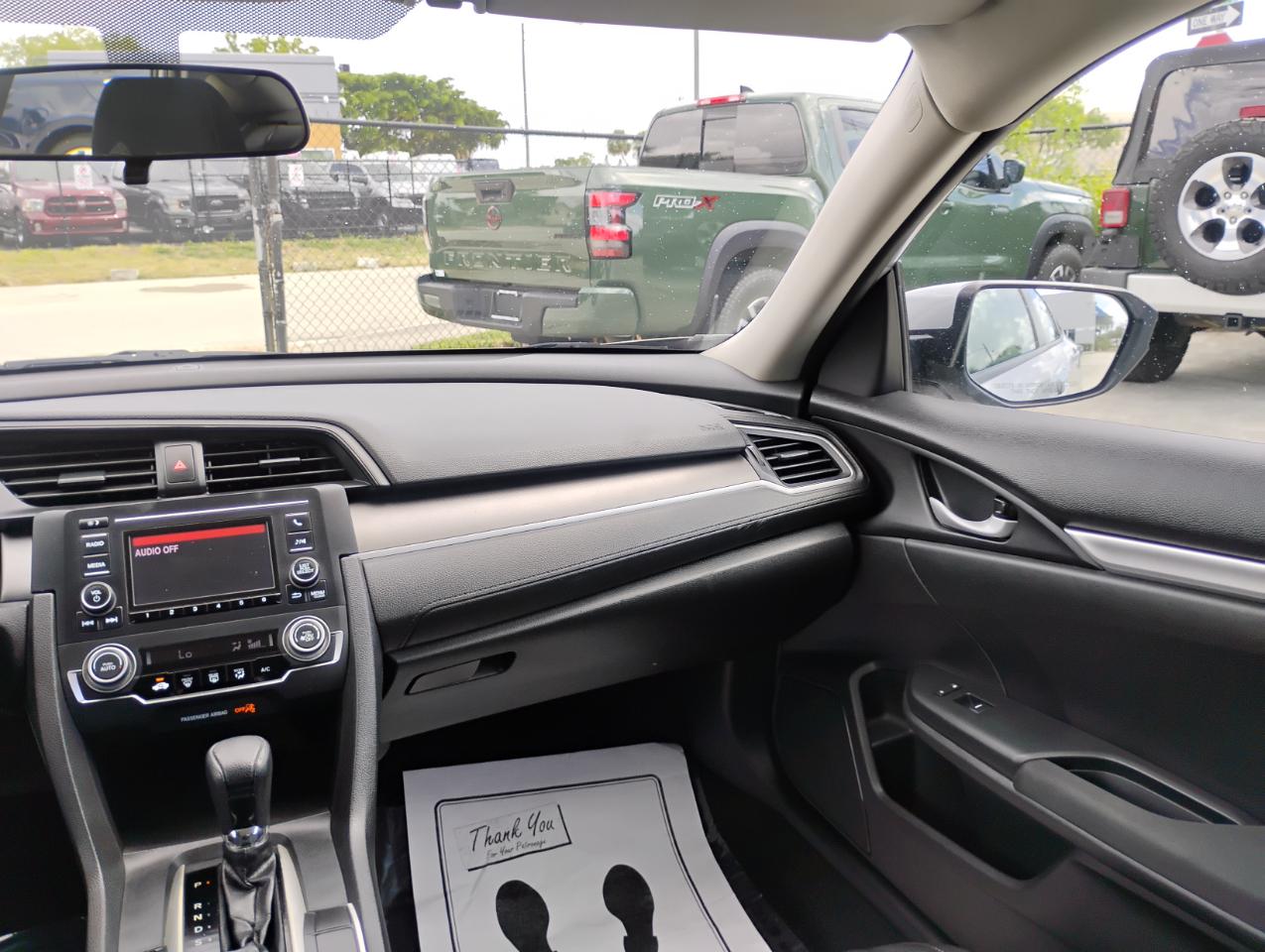 Honda Civic LX Sedan CVT 2017