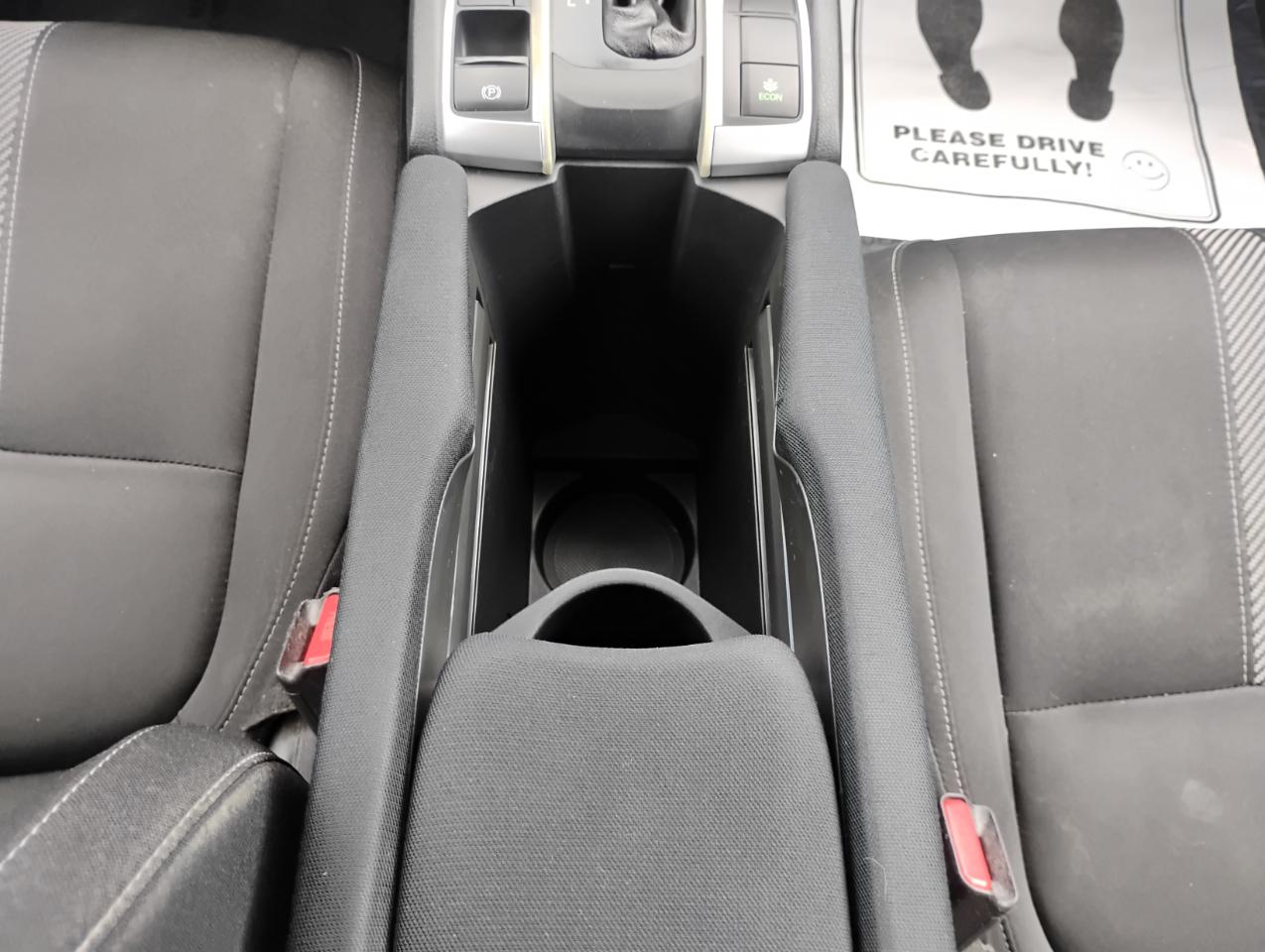 Honda Civic LX Sedan CVT 2017