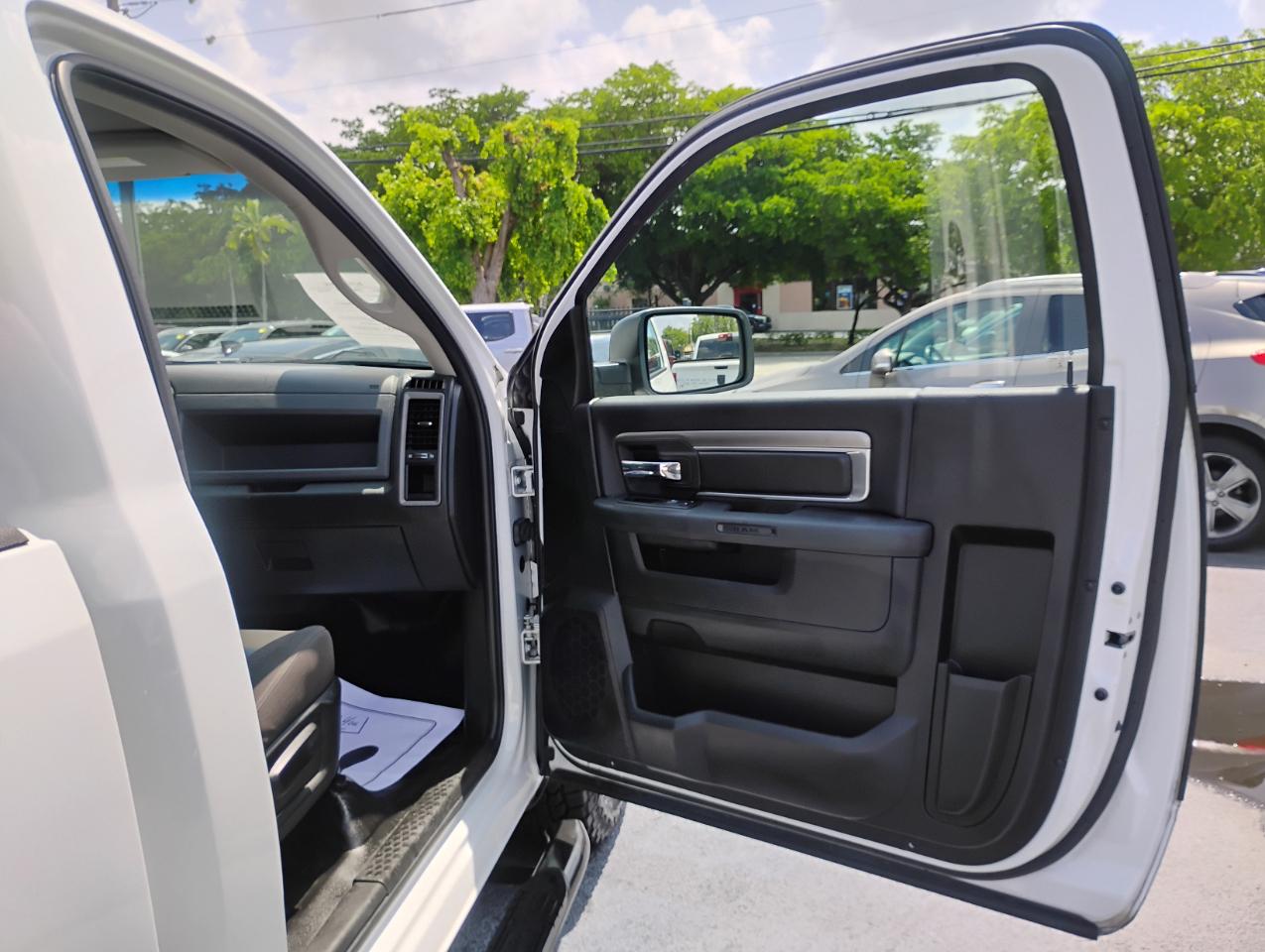 RAM 1500 Classic Tradesman Regular Cab LWB 2WD 2020