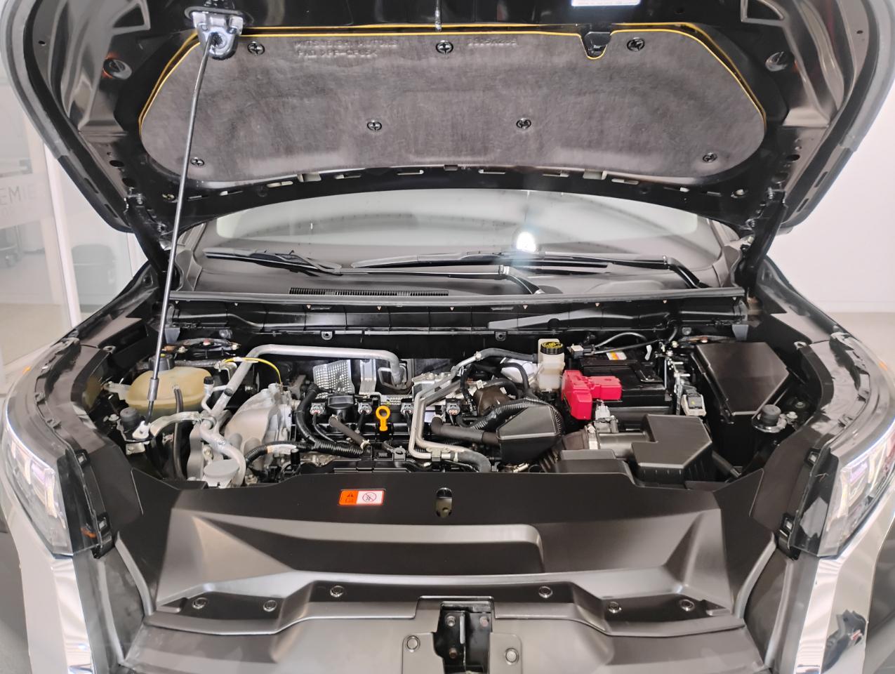 Mitsubishi Outlander SE 2WD 2024