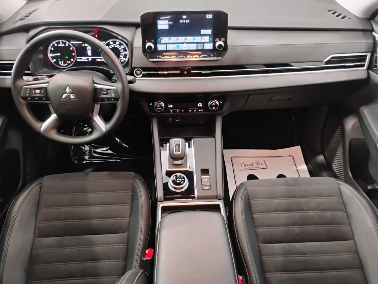 Mitsubishi Outlander SE 2WD 2024