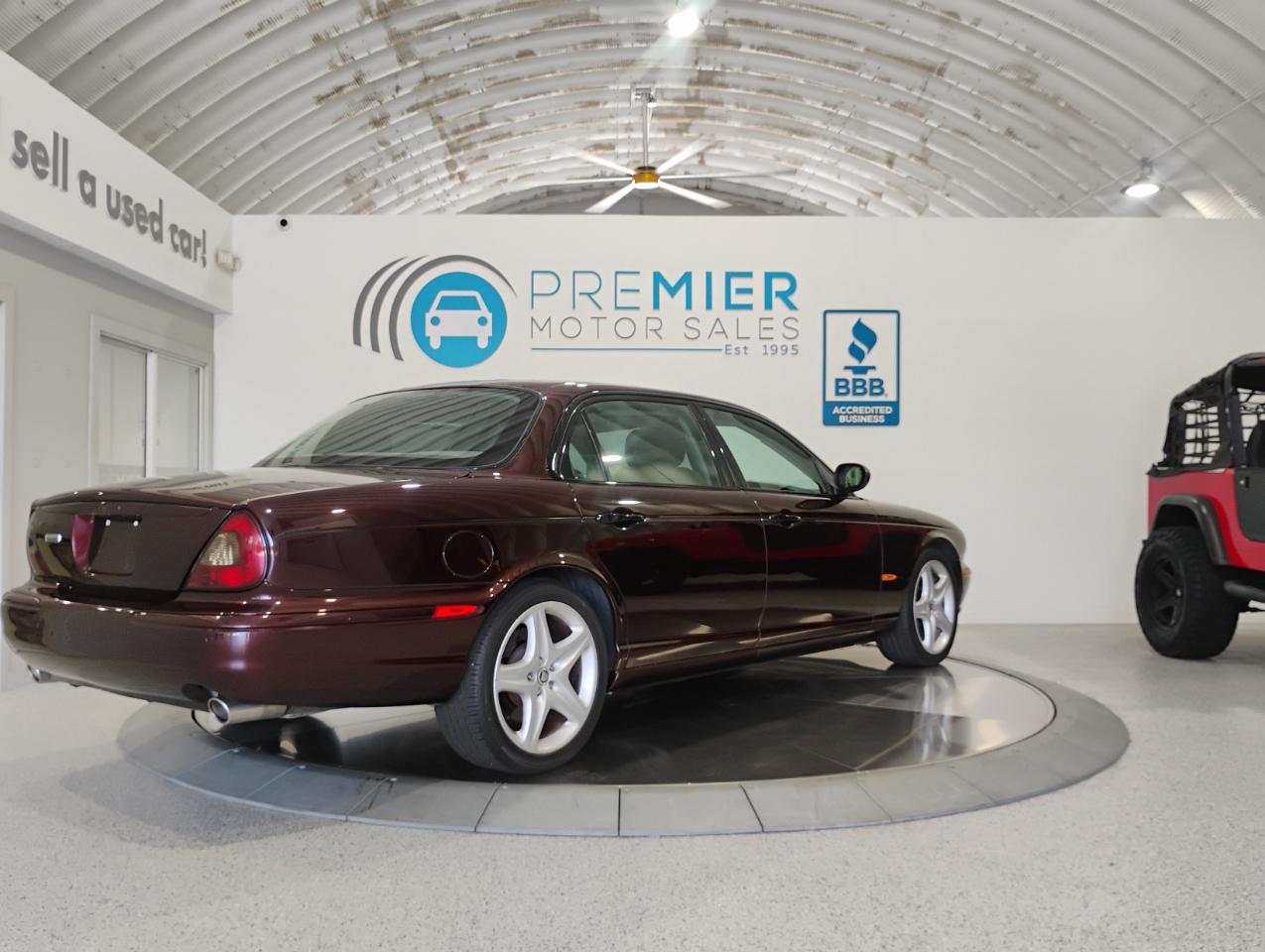 Jaguar XJ-Series Super V8 2005