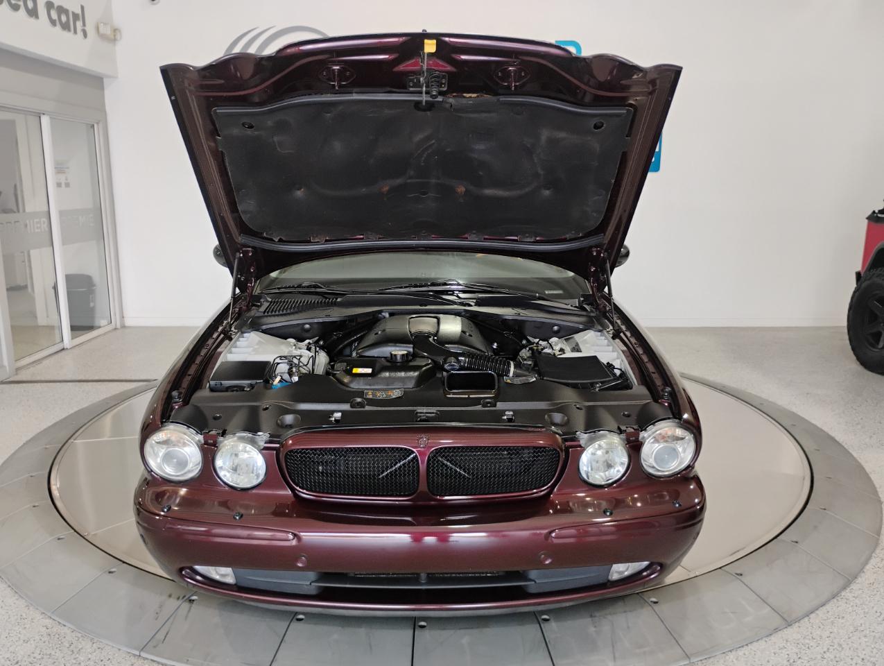 Jaguar XJ-Series Super V8 2005