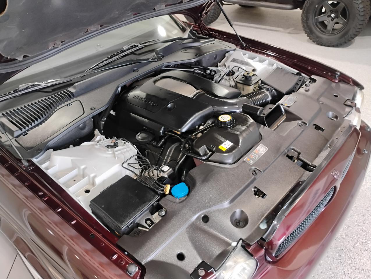 Jaguar XJ-Series Super V8 2005