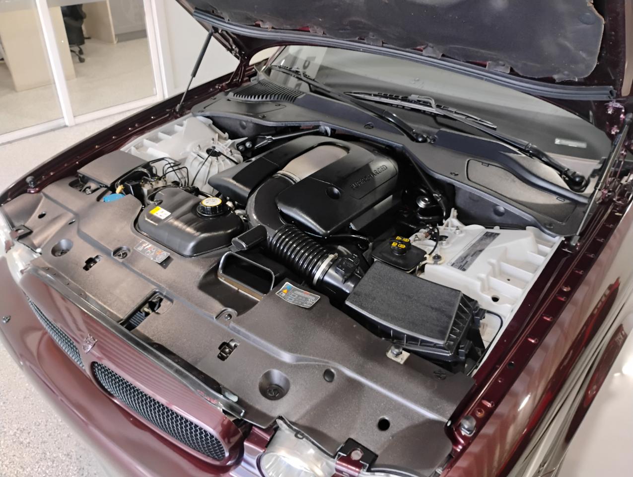 Jaguar XJ-Series Super V8 2005