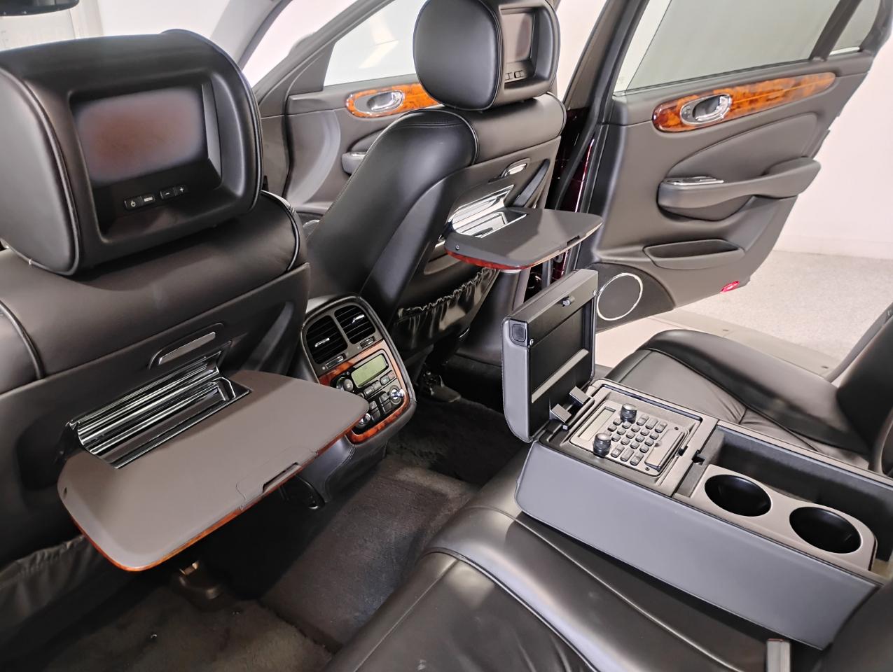 Jaguar XJ-Series Super V8 2005
