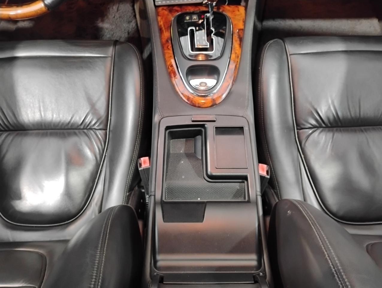 Jaguar XJ-Series Super V8 2005