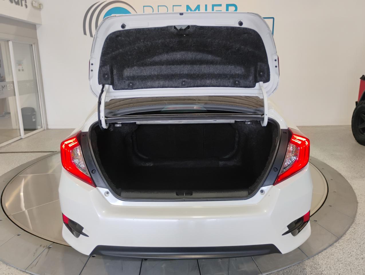 Honda Civic EX Sedan CVT 2017